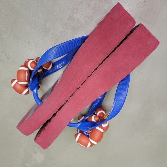 BUBBLE FLOPS 🏈 FOOTBALL🏈Size 6 [GREAT CONDITION] platform flipflos - Picture 13 of 17